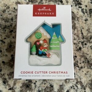 2023 COOKIE CUTTER CHRISTMAS #12 IN THE SERIES HALLMARK KEEPSAKE ORNAMENT NEW